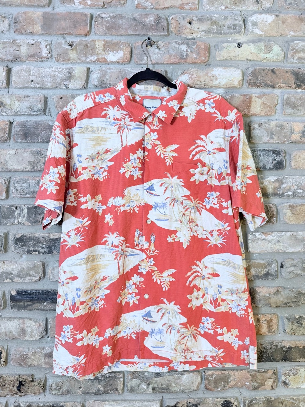 Tommy Bahama Coral Island-Scene Short-Sleeve Button-Down Shirt